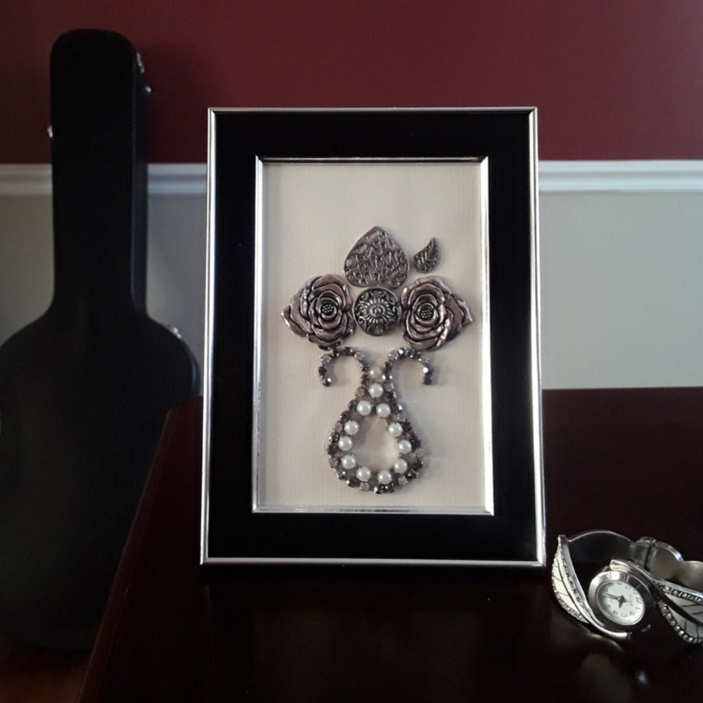 Vintage framed art picture handcraft. 7"/7,5".